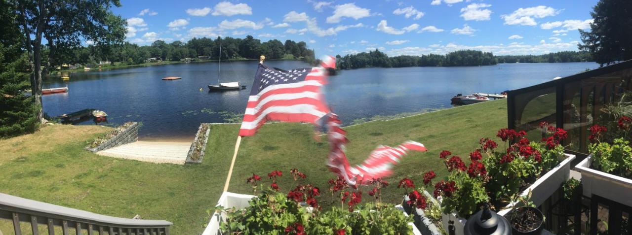 Welcome To The Lake Northwood Exterior foto